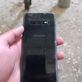 S10 plus