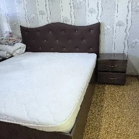 кровать