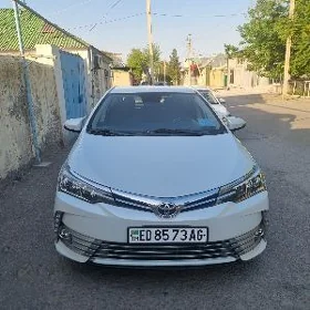 Toyota Corolla 2015