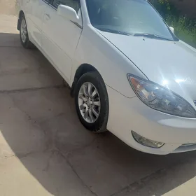Toyota Camry 2005