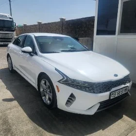 Kia K5 2021