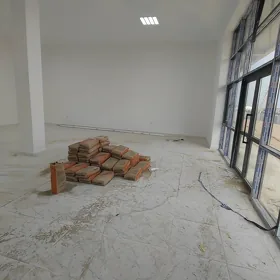 Satlyk önümçilik awtoban