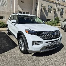 Ford Explorer 2021