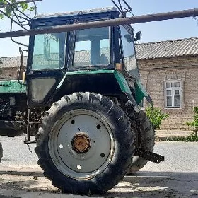 MTZ 80 1999