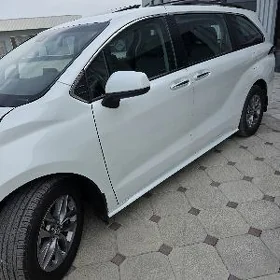 Toyota Sienna 2022