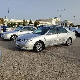 Toyota Camry 2003