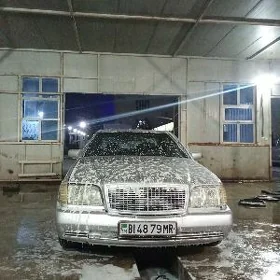 Mercedes-Benz 500SEL 1995
