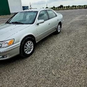 Toyota Camry 2001