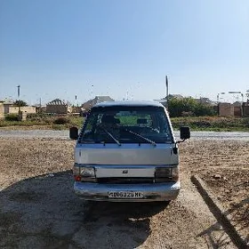 Toyota Hiace 1988
