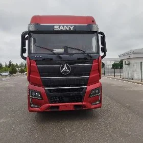 Man F90 2021