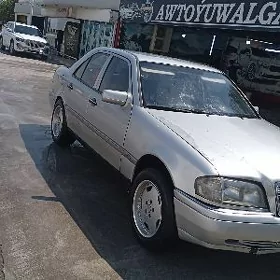 Mercedes-Benz S-Class 1994