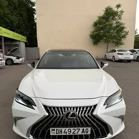 Lexus ES 350 2022
