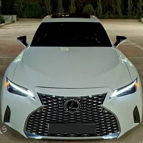 Lexus IS 350 2022