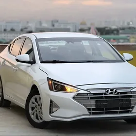 Hyundai Elantra 2020