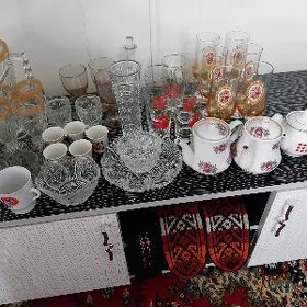 Продаётся старинная посуда