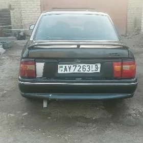 Opel Vectra 1992