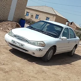 Toyota Corona 1998
