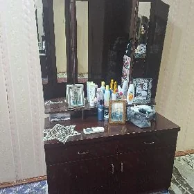 трюмо