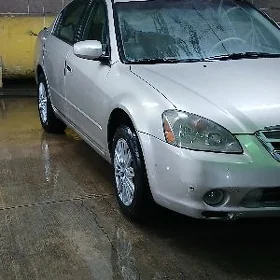 Nissan Altima 2005