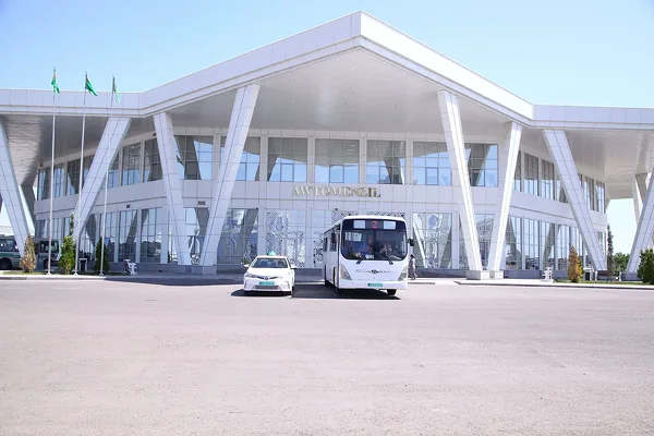 «Maryawtoulag» önümçilik birleşigi täze sürüjileri işe kabul edýär