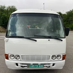 Toyota Coaster 2009