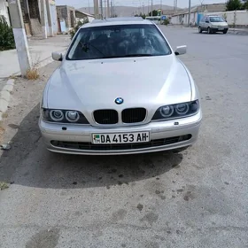 BMW 330 2001