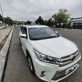 Toyota Highlander 2017