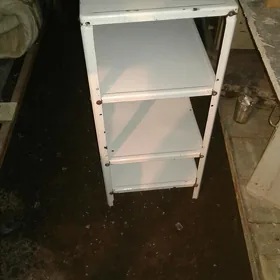 polka etajerka kuhna ucin