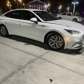 Hyundai Sonata 2021