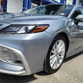 Toyota Camry 2024