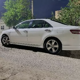 Toyota Camry 2010