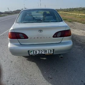 Toyota Corolla 2000