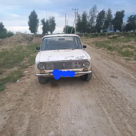 Lada 2104 1985