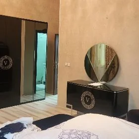 Satlyk elitka Saweski elitka 