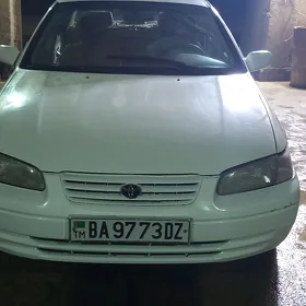 Toyota Camry 1999