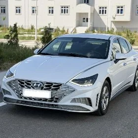 Hyundai Sonata 2021