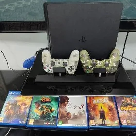 PS 4 SLIM