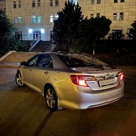 Toyota Camry 2013