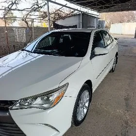 Toyota Camry 2017