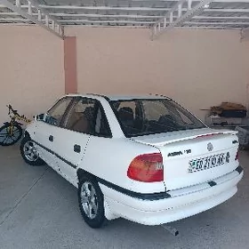 Opel Astra 1993