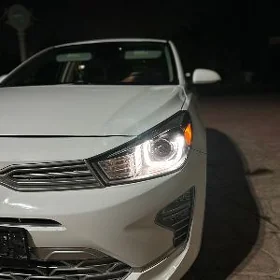 Kia Rio 2022