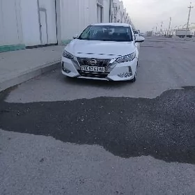 Nissan Sentra 2020