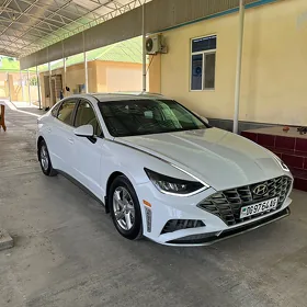 Hyundai Sonata 2021