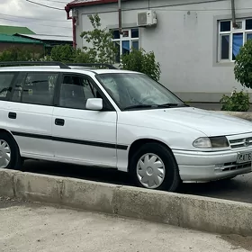 Opel Astra 1993