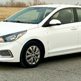 Hyundai Accent 2021