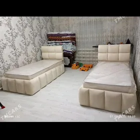 spalnny krowat