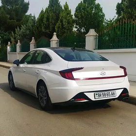 Hyundai Sonata 2020