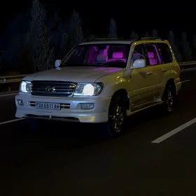 Toyota Land Cruiser 2000
