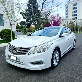 Hyundai Grandeur 2012