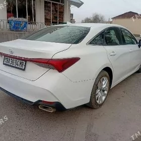 Toyota Avalon 2022